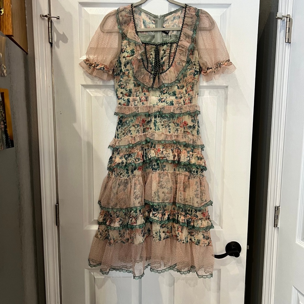 Romantic Tiered Midi Dress in Blush Floral
